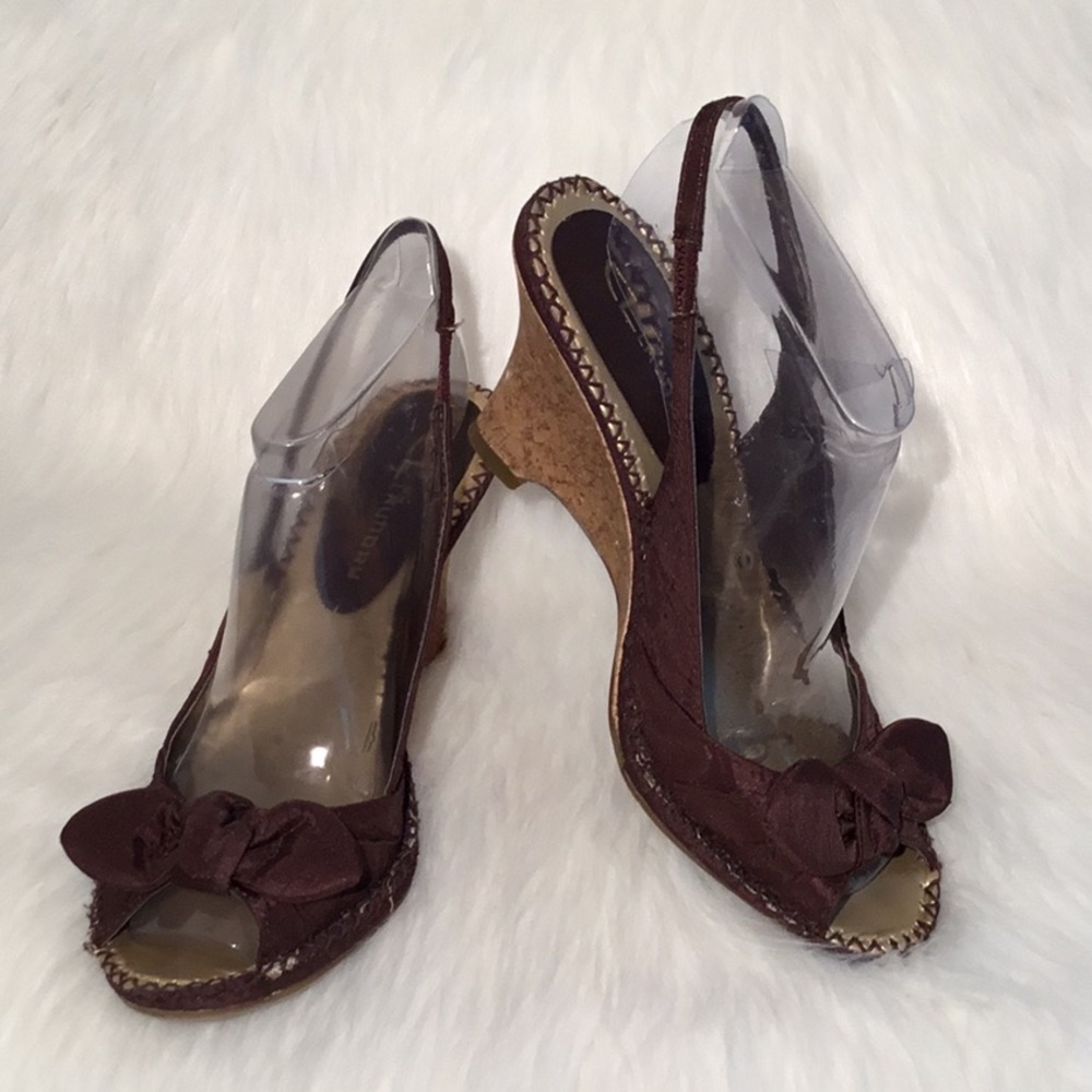 BOW SLINGBACK WEDGE